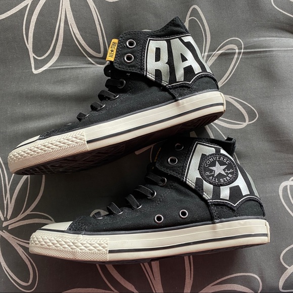 Batman *Limited Edition* All-Star Converse - Picture 7 of 16